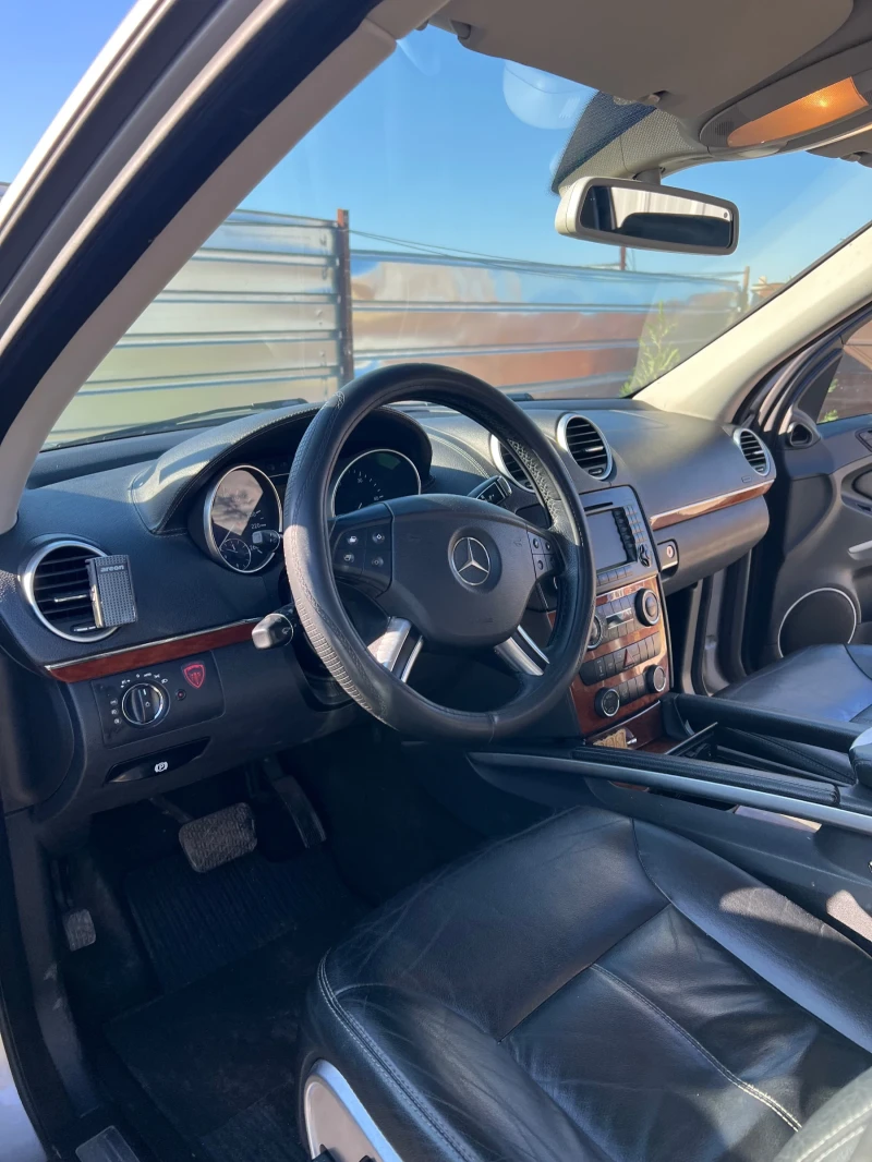 Mercedes-Benz GL 320 3.2, снимка 7 - Автомобили и джипове - 53135956