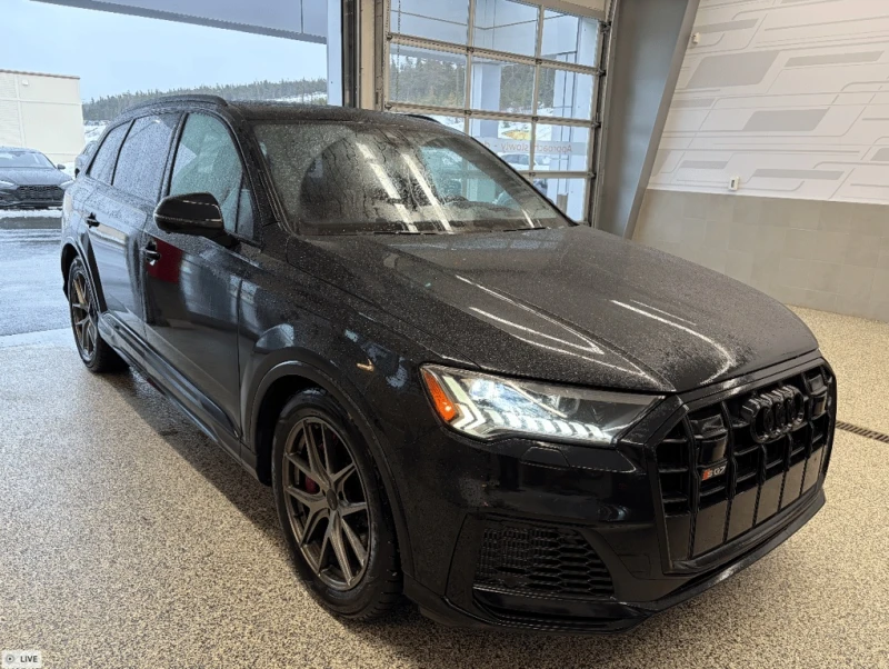 Audi SQ7 Premium Plus  CARFAX, снимка 2 - Автомобили и джипове - 53163090