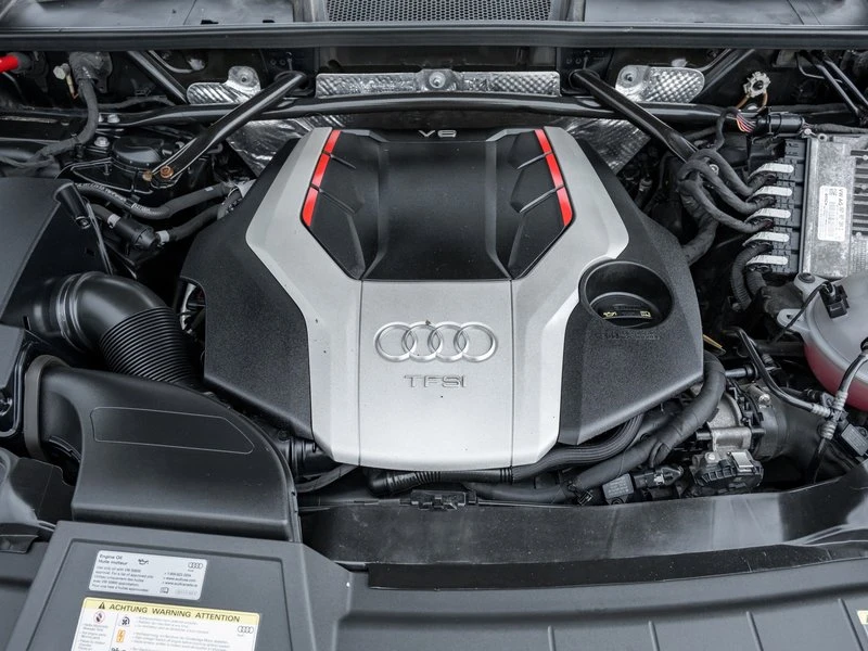 Audi SQ5 Technik B&O , снимка 16 - Автомобили и джипове - 55103196