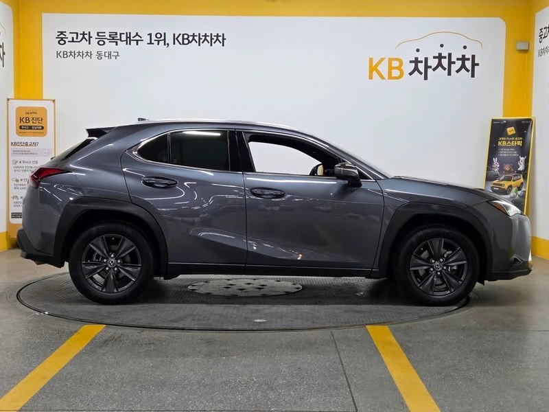 Lexus UX 2.0 2WD| 181�.�.| ���.��������� | Mobile.bg � ����������� 4