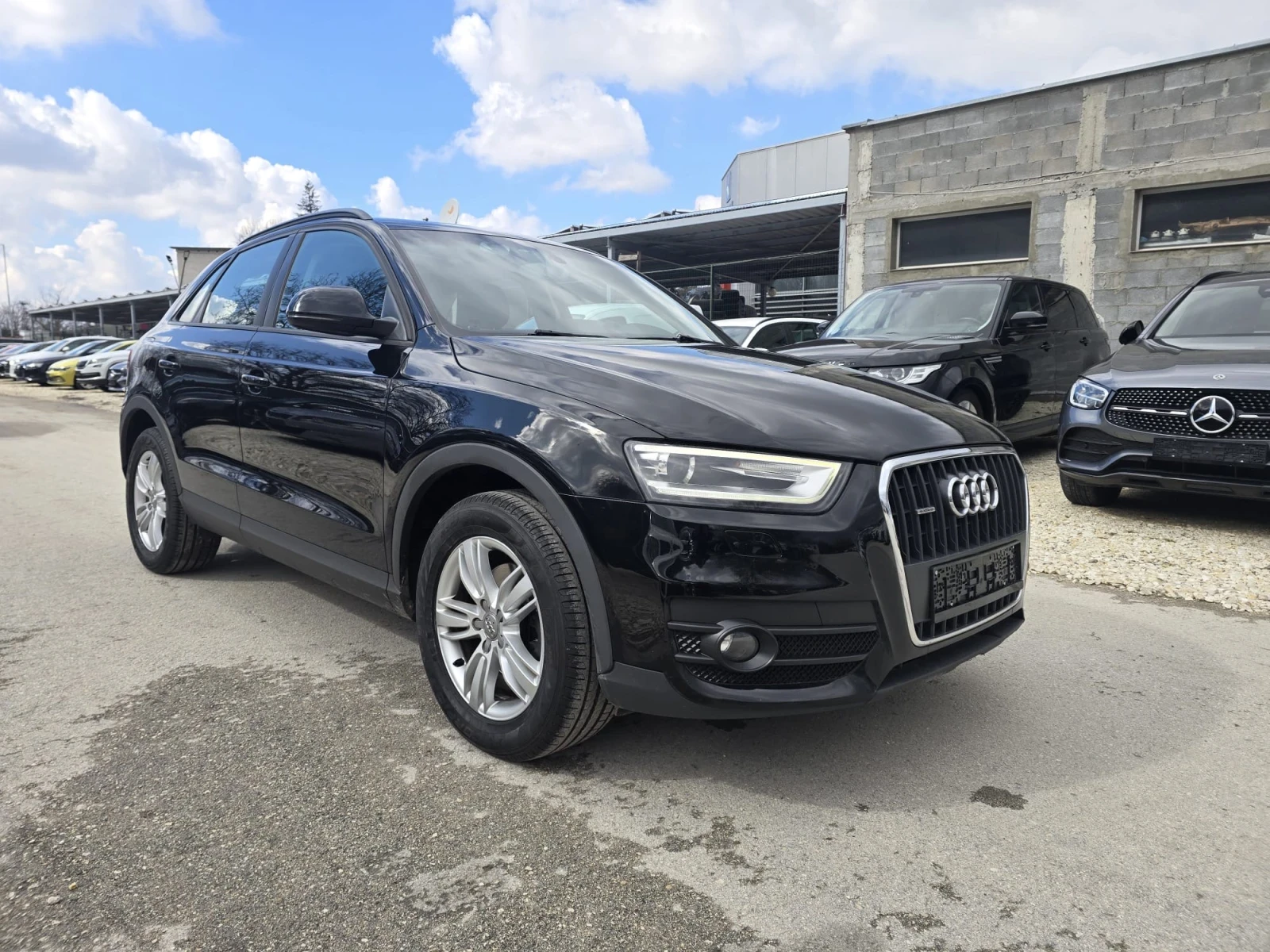 Audi Q3 2.0TDI - 140к.с. - Quattro - Панорама - изображение 2