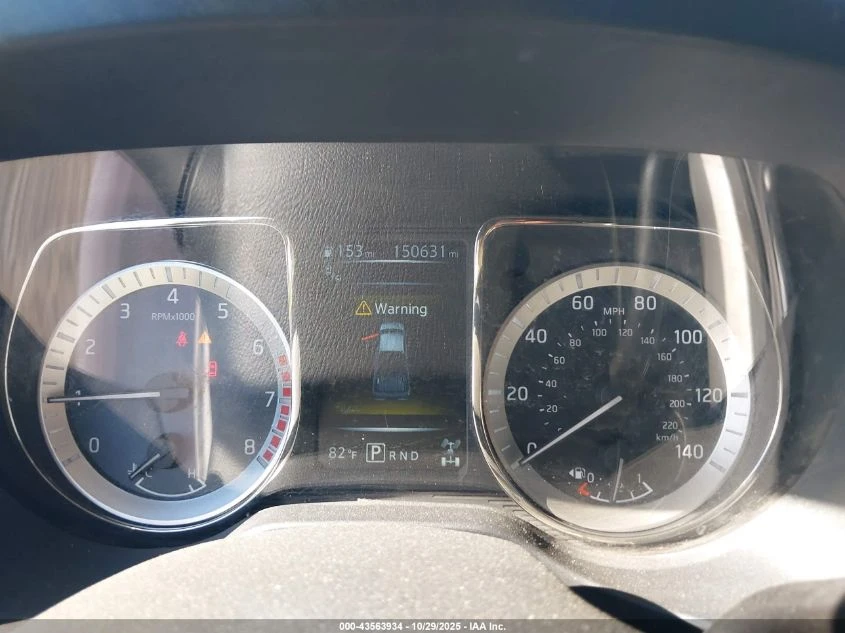 Nissan Titan crew cab SL 5.6L AWD ФИКСИРАНА ЦЕНА! КОЖА/ПОДГРЕВ - изображение 9