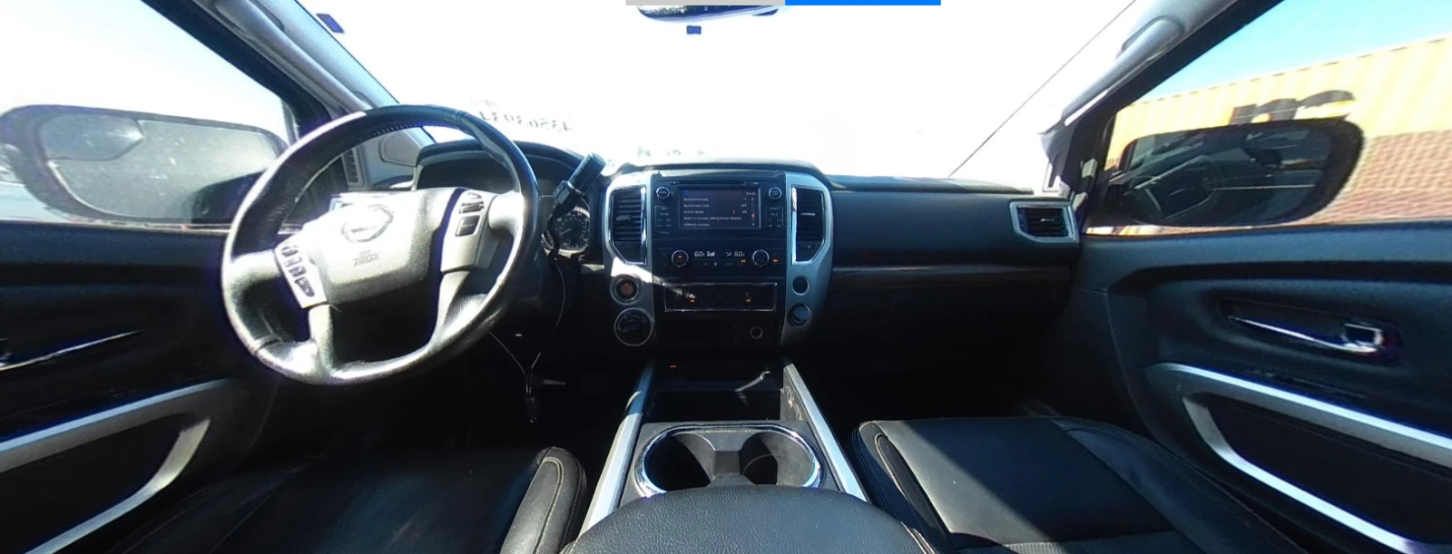 Nissan Titan crew cab SL 5.6L AWD ФИКСИРАНА ЦЕНА! КОЖА/ПОДГРЕВ - изображение 8