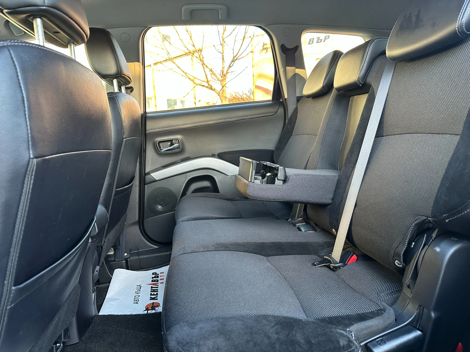 Mitsubishi Outlander 2.2d/АВТОМАТИК/ГАРАНЦИЯ ОТ КЕНТАВЪР  - изображение 9