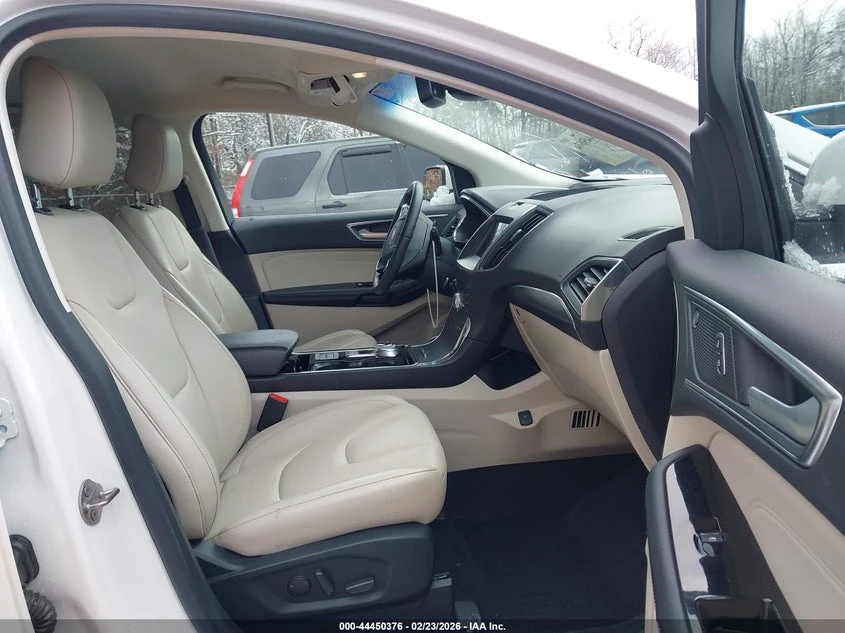 Ford Edge 2.0l Titanium, снимка 5 - Автомобили и джипове - 53942356