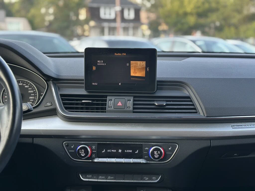 Audi Q5 * АвтоКредит * (ЦЕНА ДО БГ), снимка 13 - Автомобили и джипове - 53974493