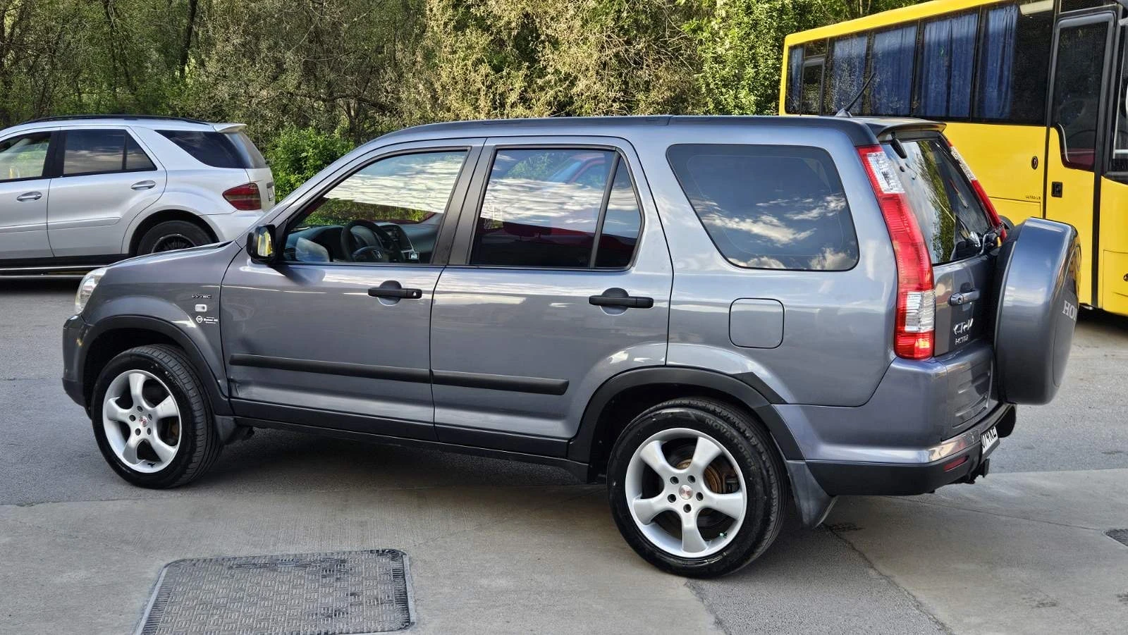 Honda Cr-v 150 000 км РЕАЛНИ 6 СКОРОСТИ 4х4, снимка 5 - Автомобили и джипове - 54778640