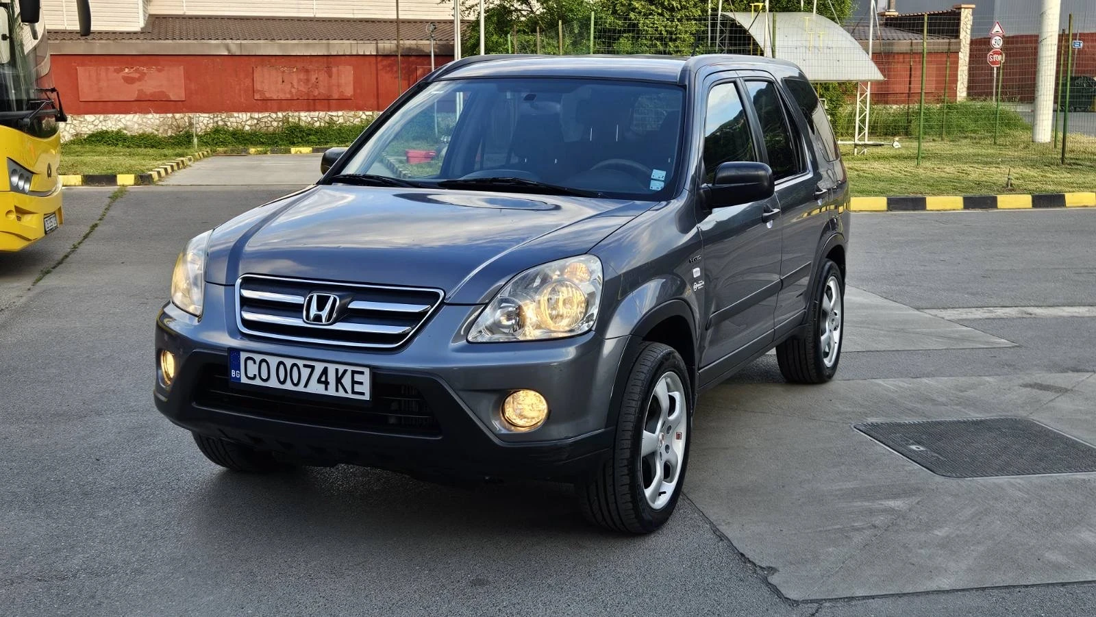 Honda Cr-v 150 000 км РЕАЛНИ 6 СКОРОСТИ 4х4, снимка 2 - Автомобили и джипове - 54778640