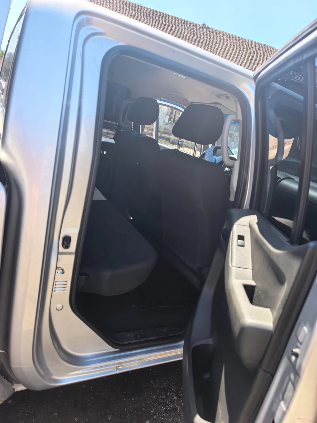 Nissan Navara 2.5DCi-174к.с 125000 км, снимка 11 - Автомобили и джипове - 55050296