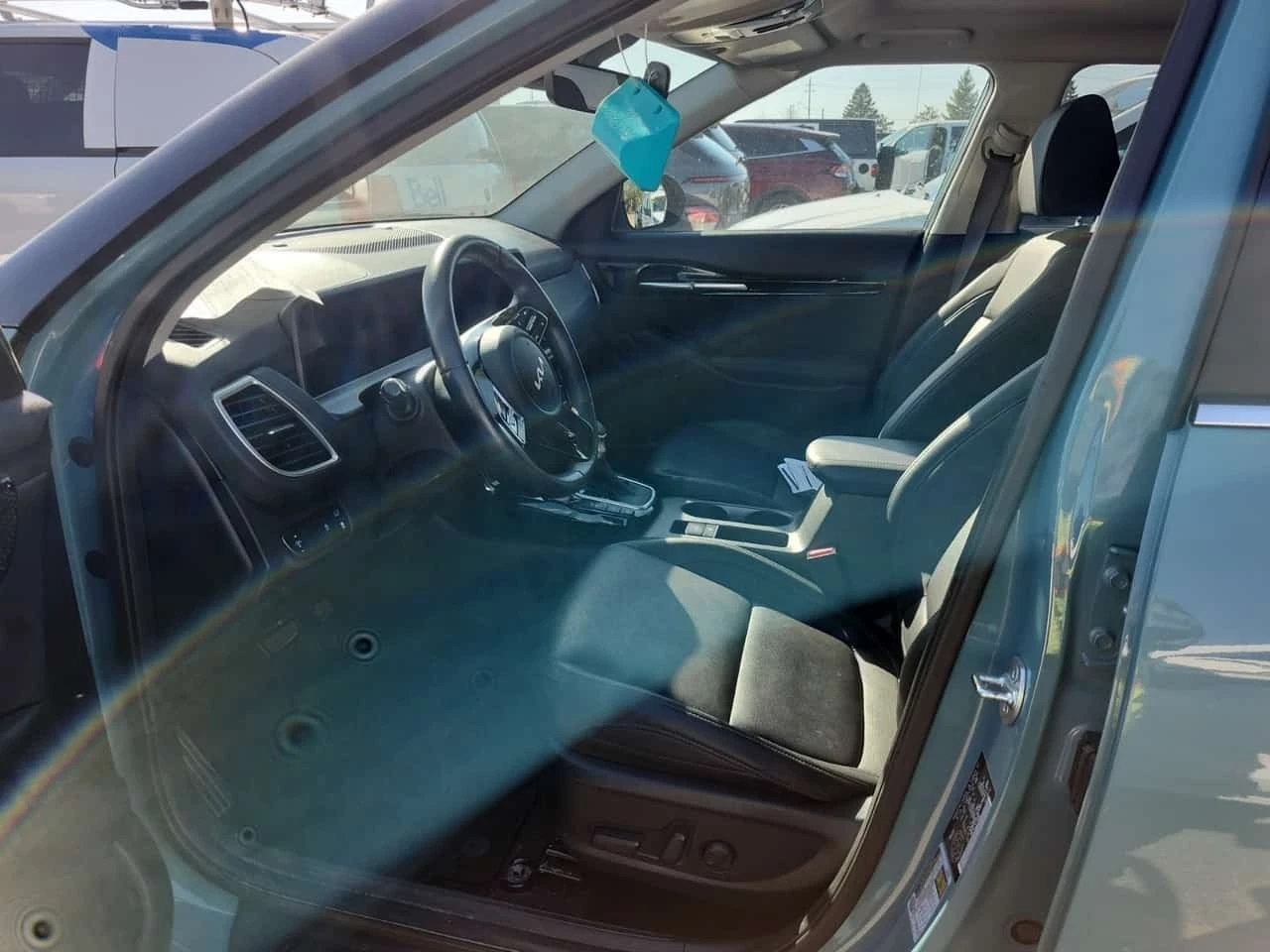 Kia Seltos Awd Ex Premium * CARFAX * ��� ������������ �����A | Mobile.bg � ����������� 3