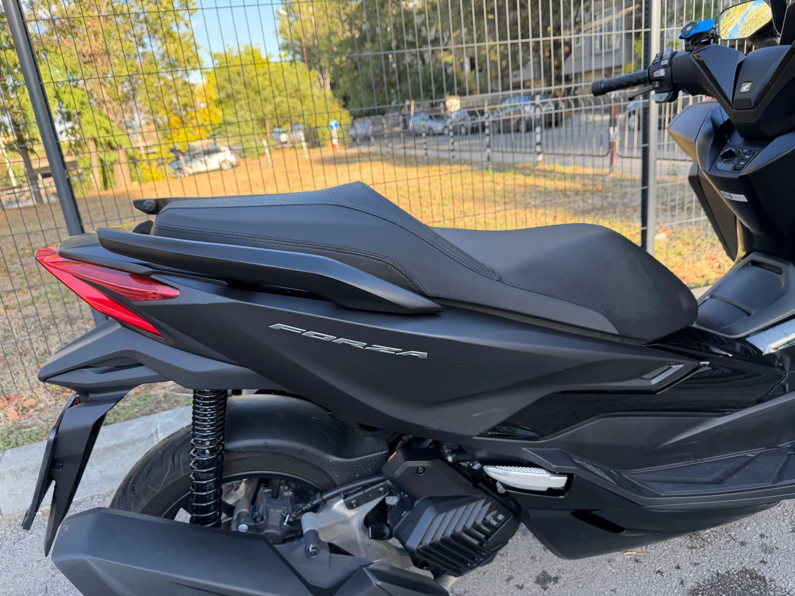 Honda Forza 125 - изображение 4