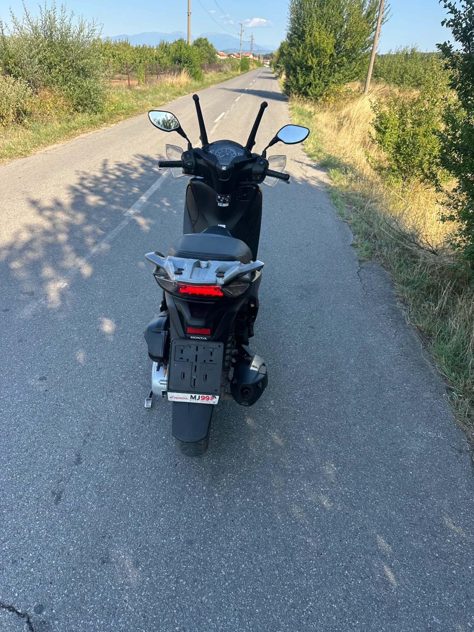 Honda Sh Sh150i , снимка 9 - Мотоциклети и мототехника - 55866140