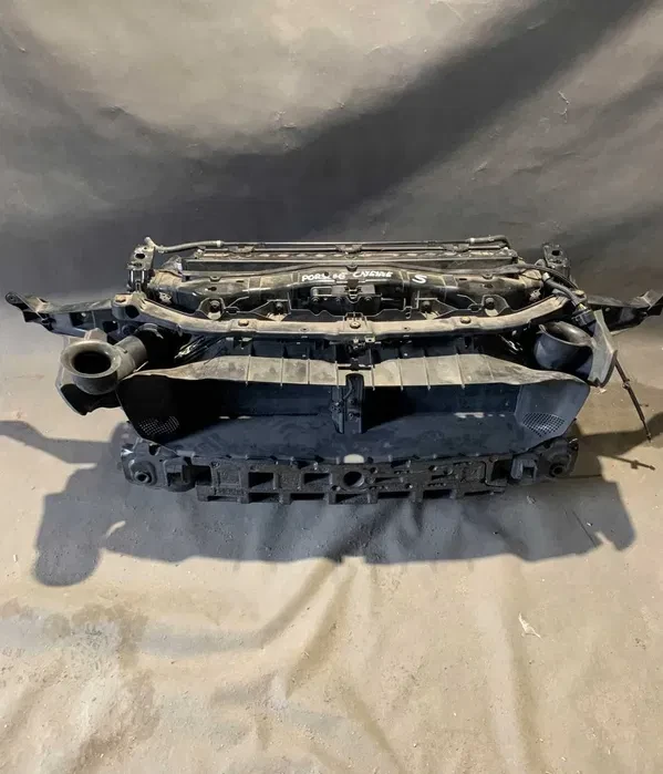 комплект предница Porsche Cayenne S 7P5 Lift, снимка 2 - Части - 56104036