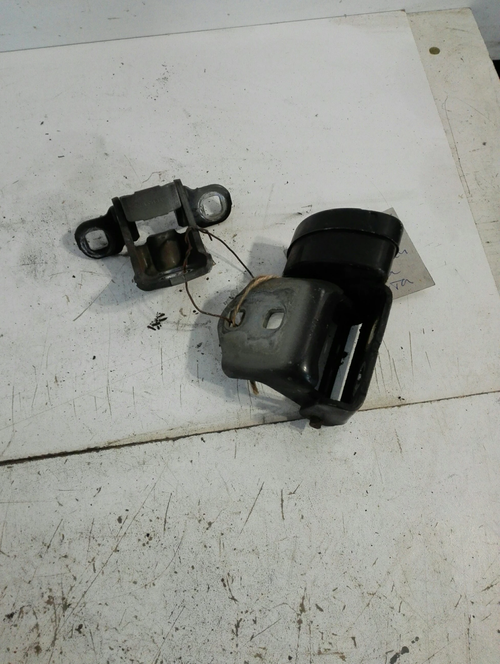 ����� ����� ������ ����� (����� � �����) ���� ����� ������ | Mobile.bg � ����������� 1