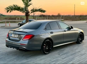     Mercedes-Benz E 220 AMG Optic