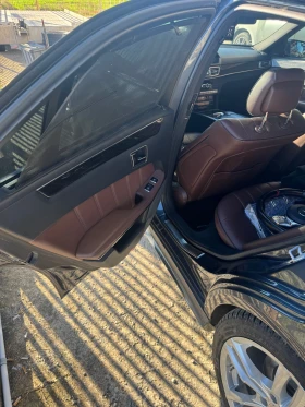 Mercedes-Benz E 500 E500 V8 BITURBO 4MATIC AMG PACET , снимка 11