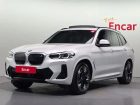 ������ BMW iX3