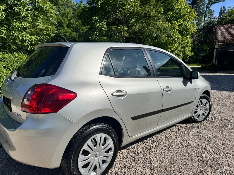 Toyota Auris 1.4i* REALNI KM* , снимка 3 - Автомобили и джипове - 47113757