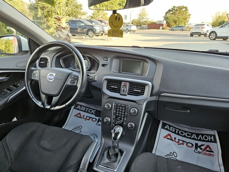 Volvo V40 1.6D-115kc= АВТОМАТИК= ПАРКТРОНИК= АВТОПИЛОТ, снимка 13 - Автомобили и джипове - 47346951