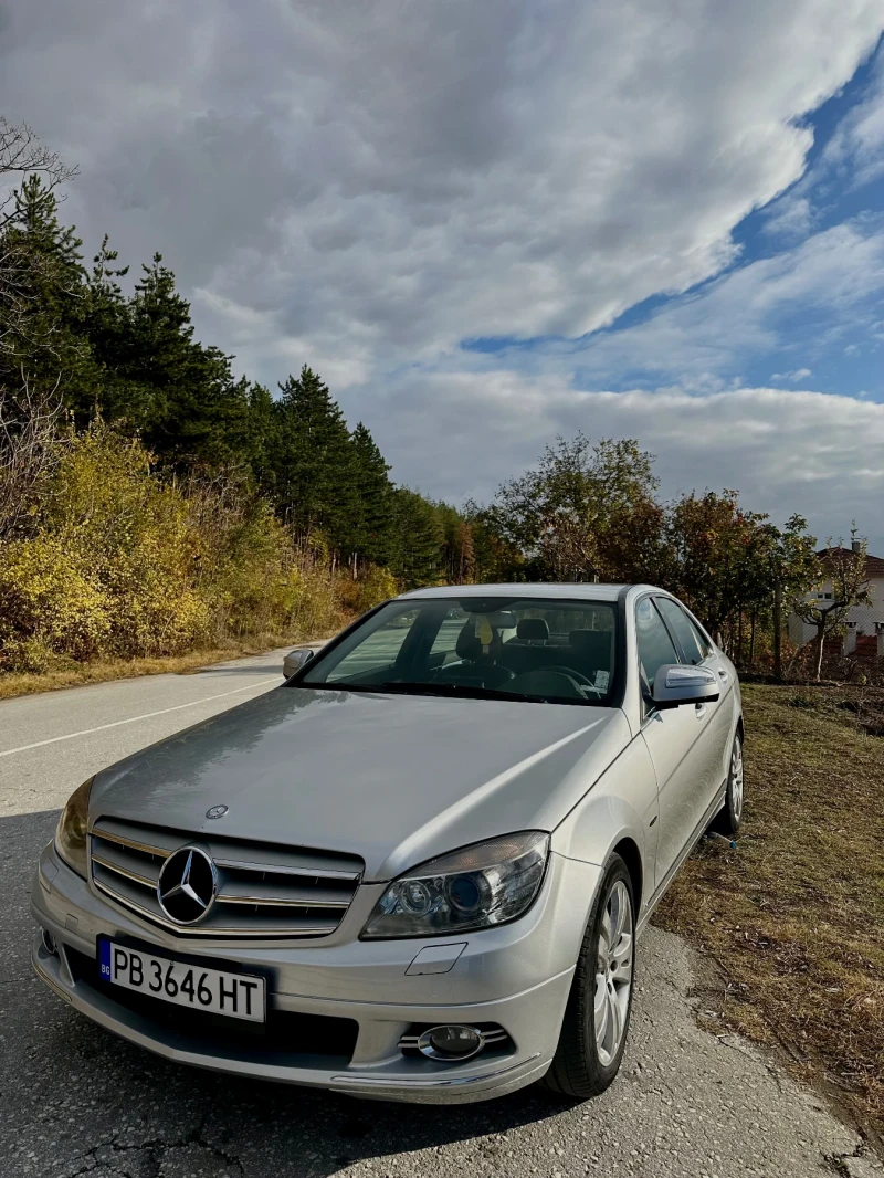 Mercedes-Benz C 220, снимка 1 - Автомобили и джипове - 47990696