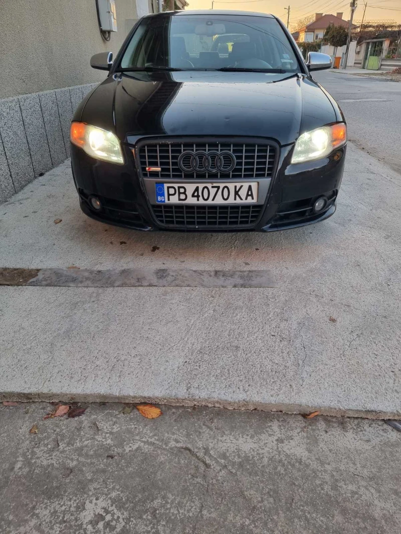 Audi A4 2.0 TFSI, снимка 1 - Автомобили и джипове - 48017943