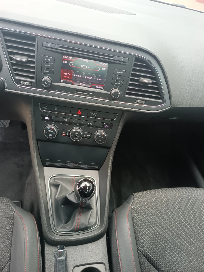 Seat Leon 1.4TSI FR EURO5B, снимка 14 - Автомобили и джипове - 49098472