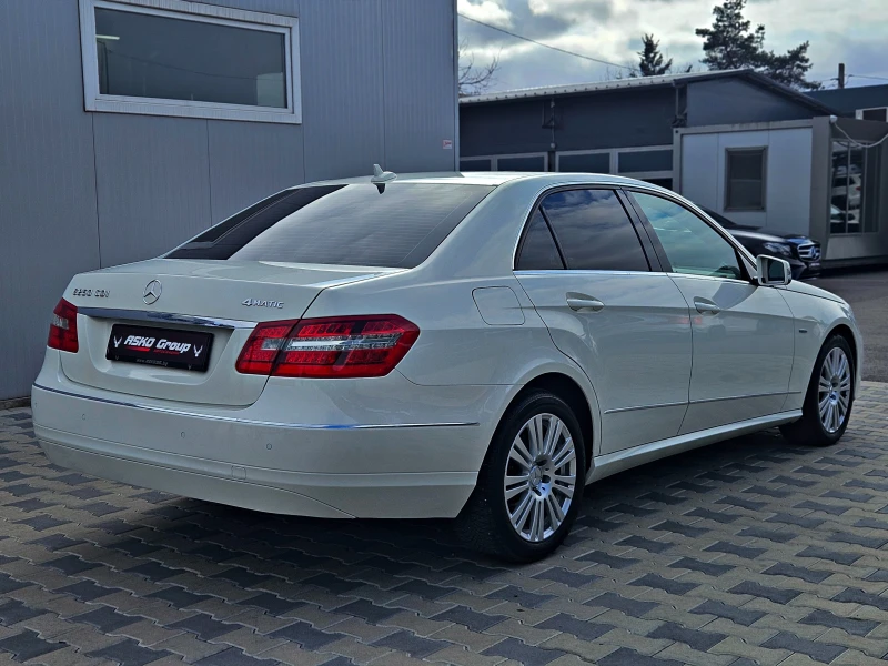 Mercedes-Benz E 250 AMG/4MATIC/GERMANY/AMBIENT/TEMPOMAT/AUTO HOLD/LIZI, снимка 5 - Автомобили и джипове - 49557075