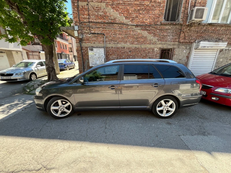 Toyota Avensis 150кс. 2.2 d4d facelift, снимка 4 - Автомобили и джипове - 52316644