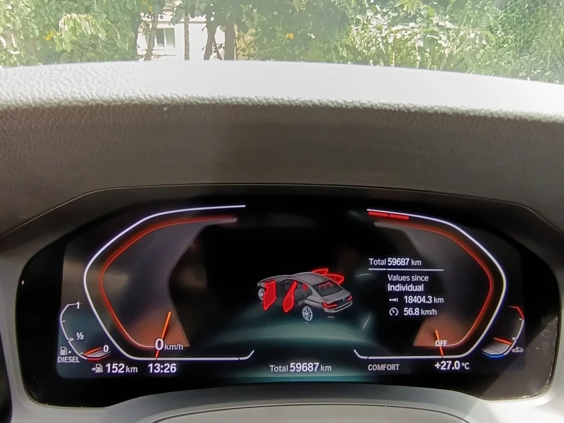 BMW 330 xDrive, снимка 6 - Автомобили и джипове - 51053735