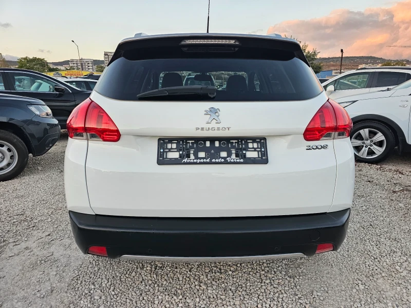 Peugeot 2008 1.6HDI, 92к.с., Автоматик, Allure, 126000км!, снимка 5 - Автомобили и джипове - 51827567