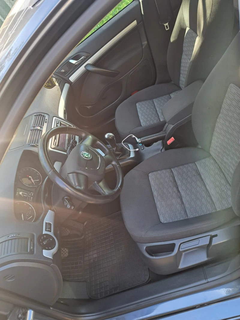Skoda Octavia 1.2 105к.с турбо Evro 5A, снимка 13 - Автомобили и джипове - 52270734