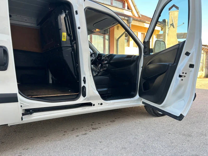 Opel Combo 1.6CDTi АВТОМАТИК 207хил.км., снимка 9 - Автомобили и джипове - 52641221