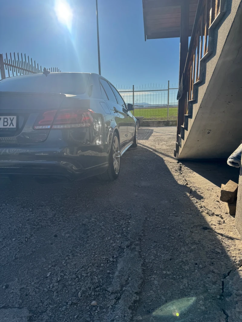 Mercedes-Benz E 500 E500 V8 BITURBO 4MATIC AMG PACET , снимка 5 - Автомобили и джипове - 52737528