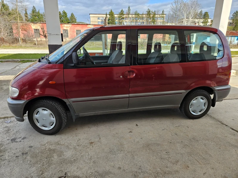 Nissan Serena 2.0 SGX, снимка 3 - Автомобили и джипове - 52965004