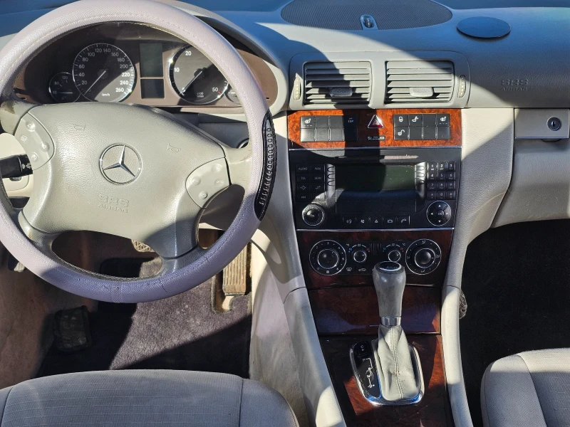Mercedes-Benz C 200 FULL ELEGANCE Facelft, снимка 7 - Автомобили и джипове - 52968819