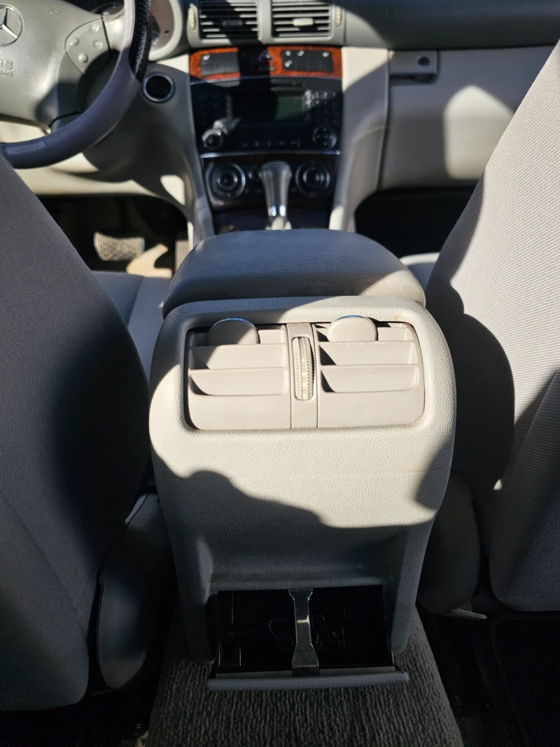 Mercedes-Benz C 200 FULL ELEGANCE Facelft, снимка 12 - Автомобили и джипове - 52968819