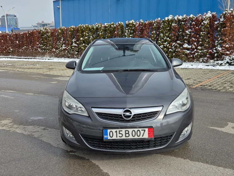 Opel Astra 1.7CDTi 110к.с. ОТЛИЧНА, снимка 2 - Автомобили и джипове - 53382460