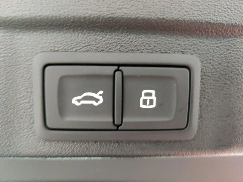 Audi A5 40 TFSI/QUATTRO/NEW MODEL/S-LINE/360/MMI DISPLAY/, снимка 16 - Автомобили и джипове - 53462660