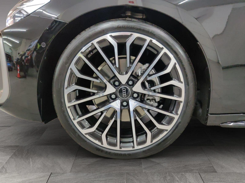 Audi A5 40 TFSI/QUATTRO/NEW MODEL/S-LINE/360/MMI DISPLAY/, снимка 2 - Автомобили и джипове - 53462660