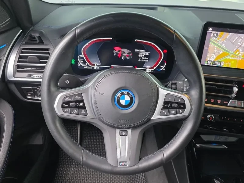 BMW iX3 M Sports - ���� 30% ����� | Mobile.bg � ����������� 12