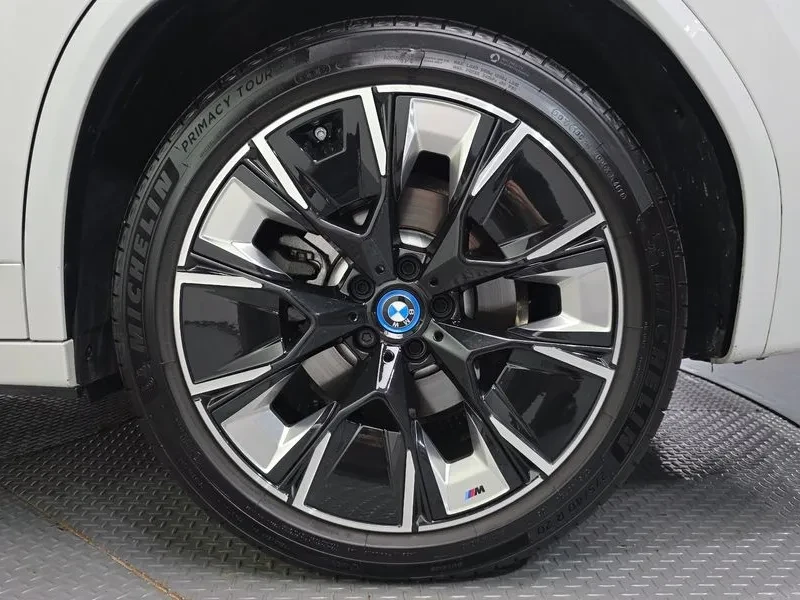 BMW iX3 M Sports - ���� 30% ����� | Mobile.bg � ����������� 5