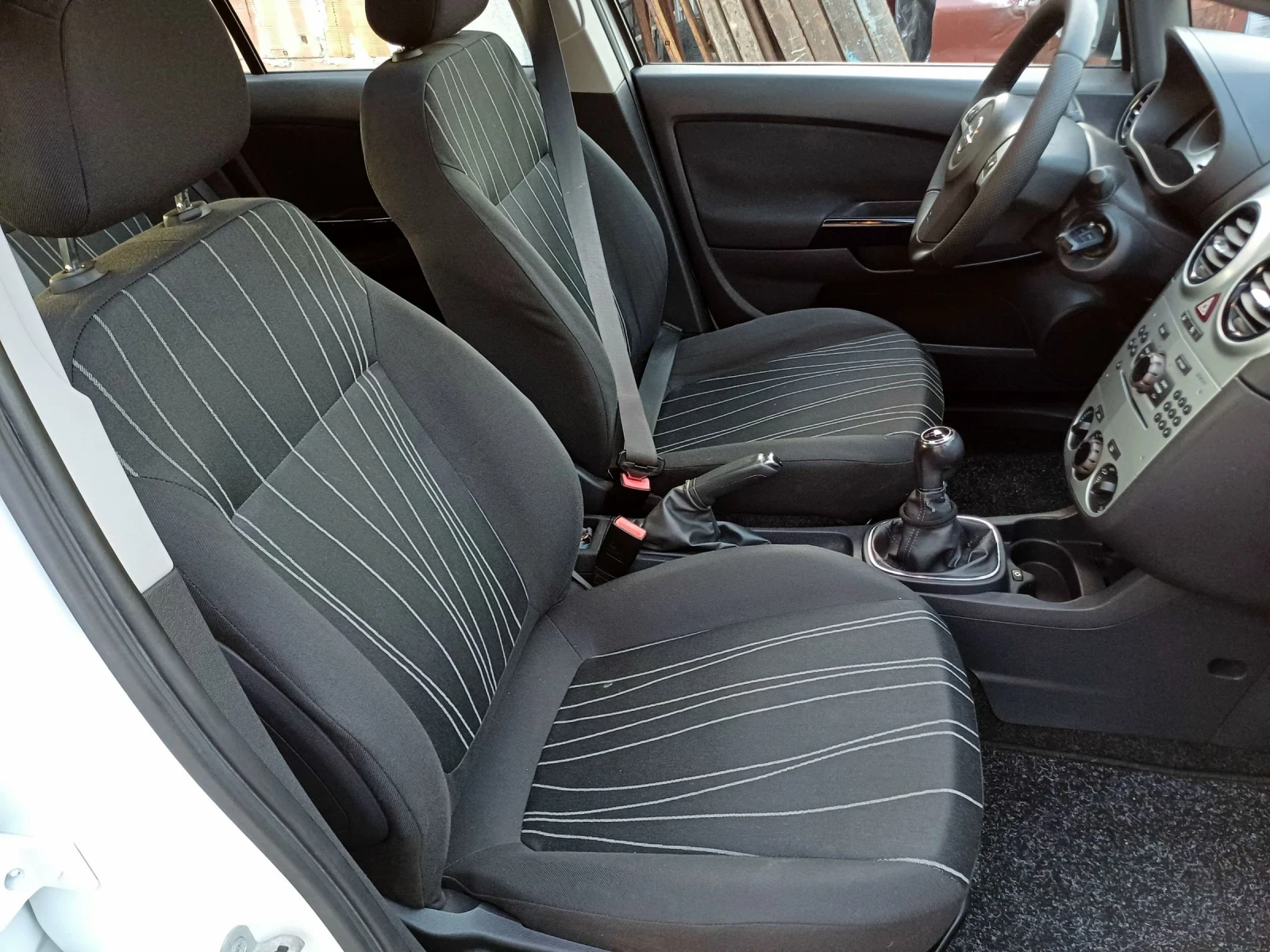 Opel Corsa 1, 2/80/Газ/Панорама/ | Mobile.bg — изображение 11
