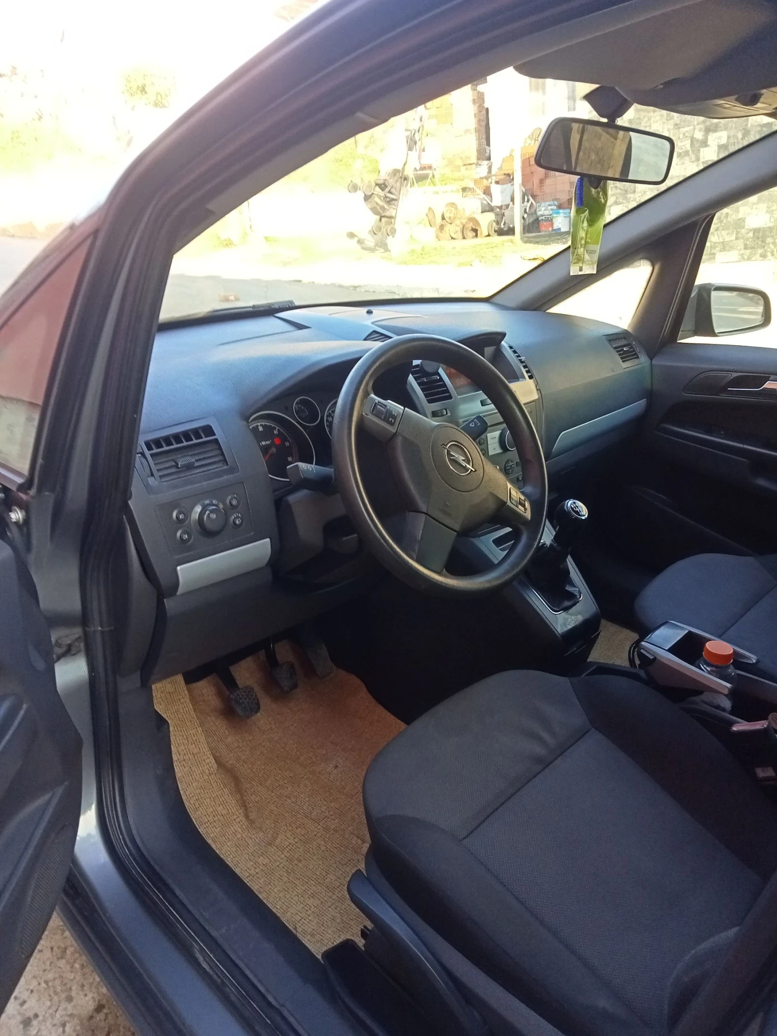 Opel Zafira  - изображение 3