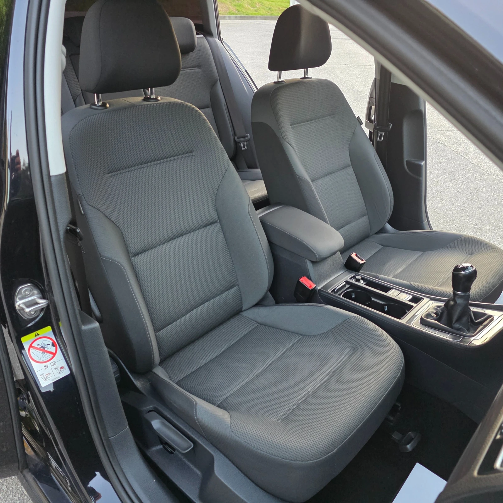 VW Golf 1.6TDI  - изображение 7