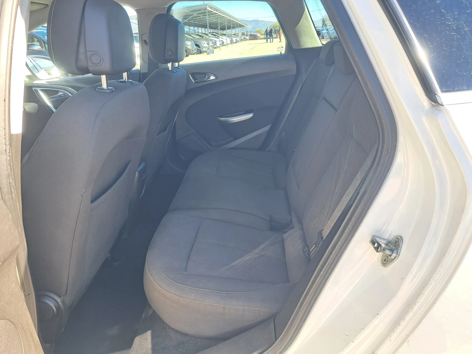 Opel Astra 2, 0 cdti  | Mobile.bg — изображение 13