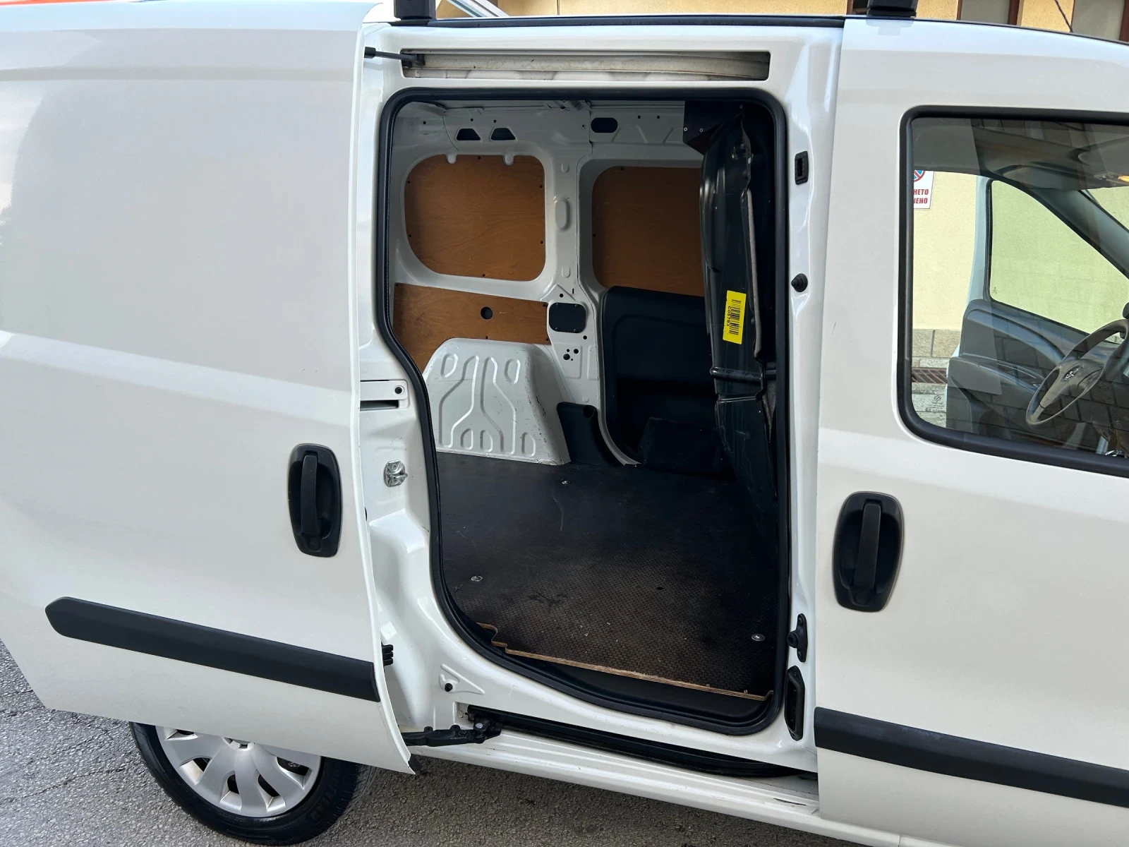 Opel Combo 1.6CDTi  207.. | Mobile.bg   14