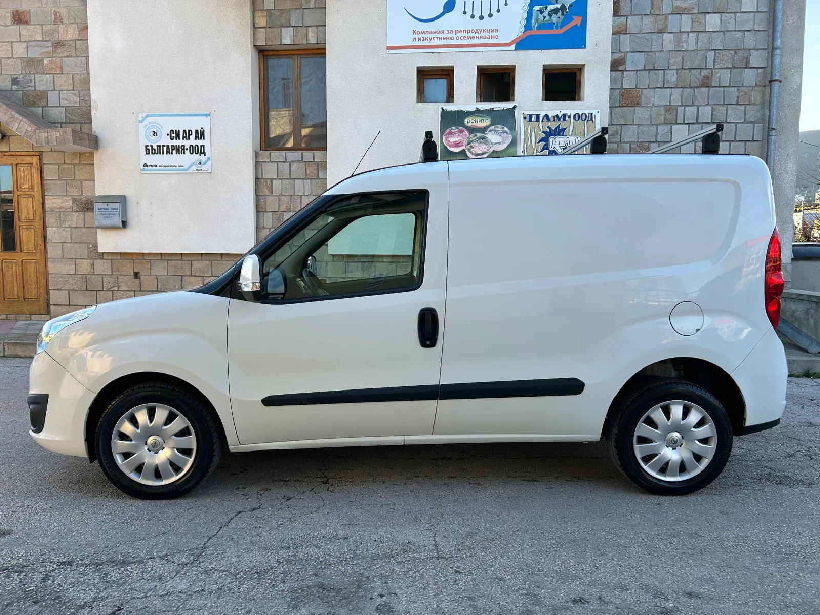 Opel Combo 1.6CDTi АВТОМАТИК 207хил.км. - изображение 7