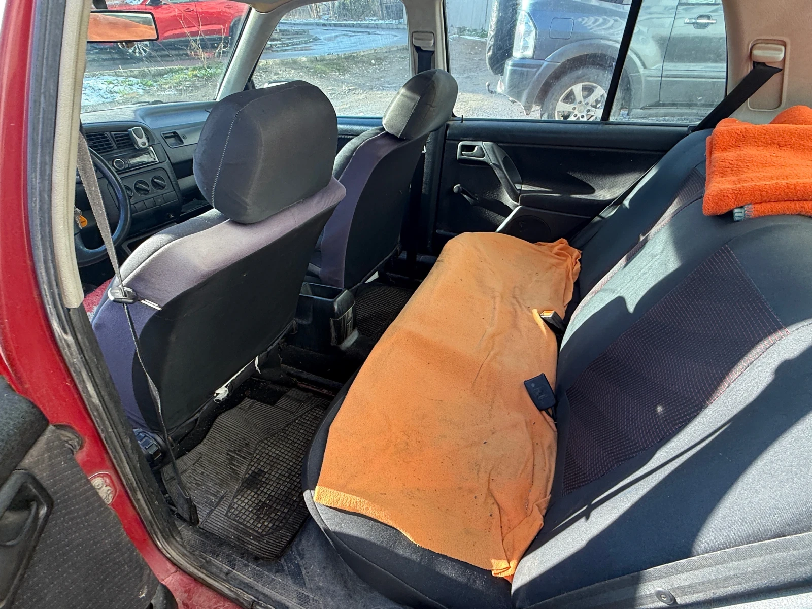 VW Vento 1.8 90hp ���*  | Mobile.bg � ����������� 9