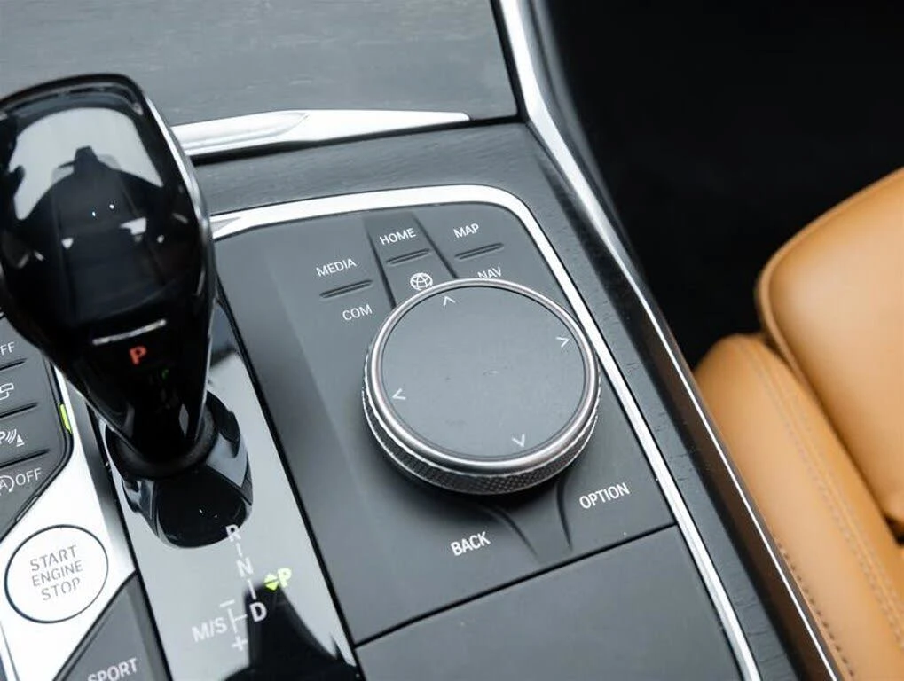 BMW 330 xDrive AWD АвтоКредит  (ЦЕНА ДО БГ) - изображение 10