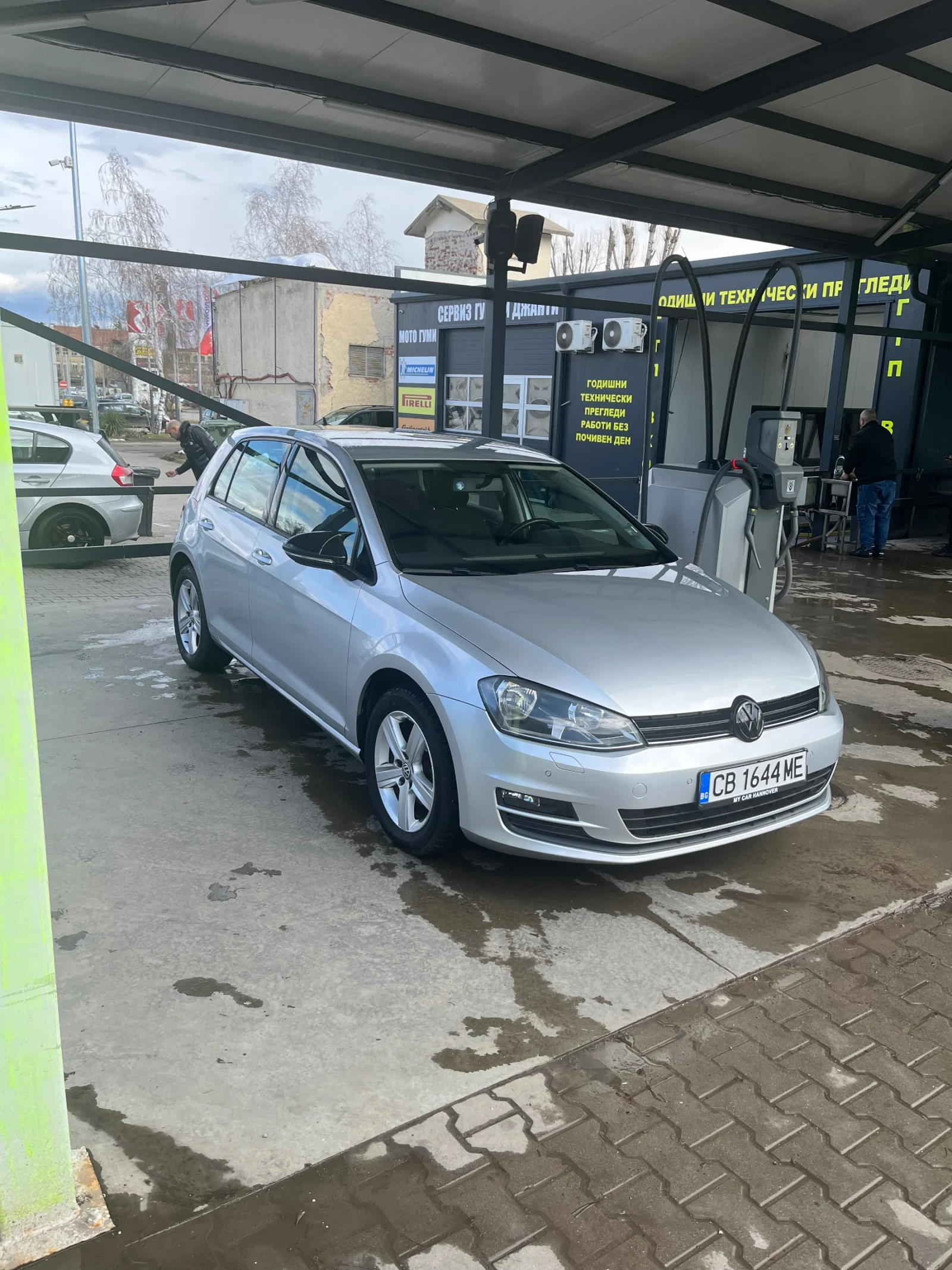 VW Golf, снимка 2 - Автомобили и джипове - 53864611